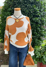 Cinnamon Daisy Contrast Sweater